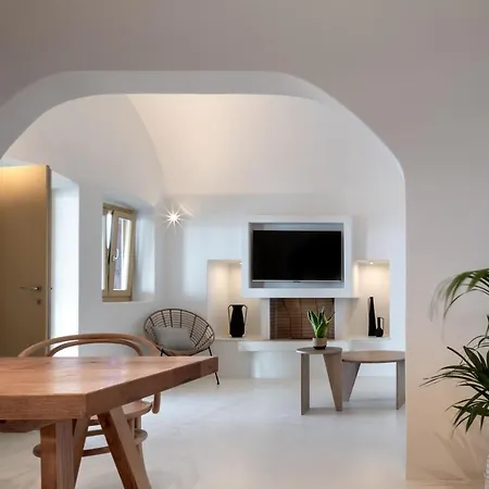 Hotel Colombos Beachfront 5*