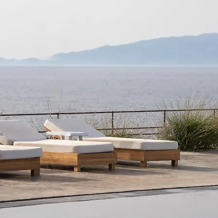 Hotel Colombos Beachfront 5*